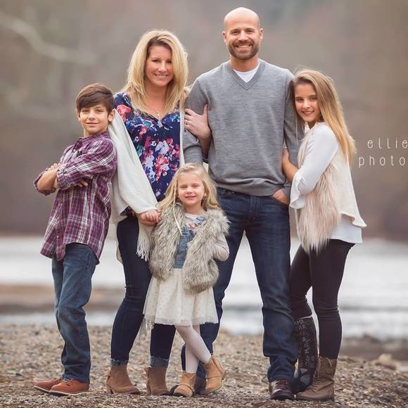 Meet your Posher, Carley - Picture 1 of 1